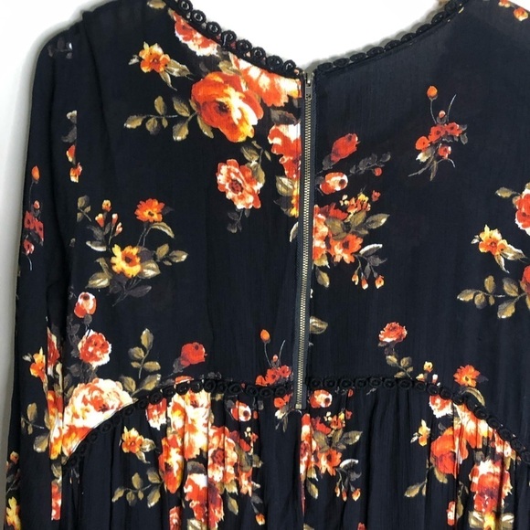 NWT Jodifl Los Angeles Black and Orange Maxi Dress Size Medium - Picture 3 of 8